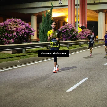 Runner Photo 6363865