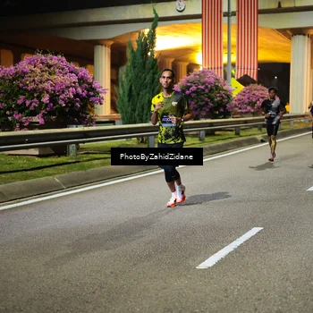 Runner Photo 6363895