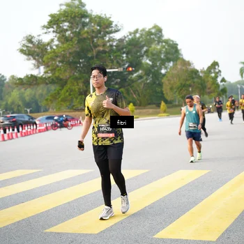 Runner Photo 6363897