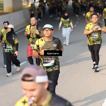 Runner Photo 6363944