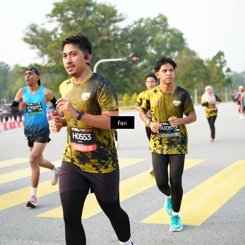 Runner Photo 6363949