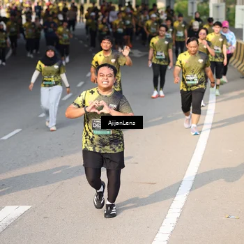 Runner Photo 6363980