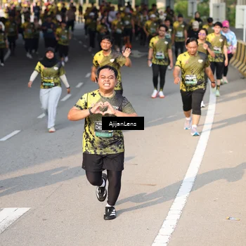 Runner Photo 6363987