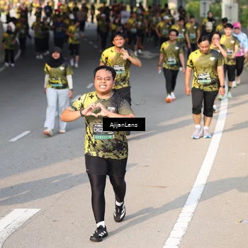 Runner Photo 6364020