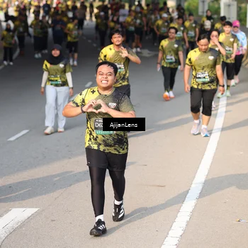 Runner Photo 6364029
