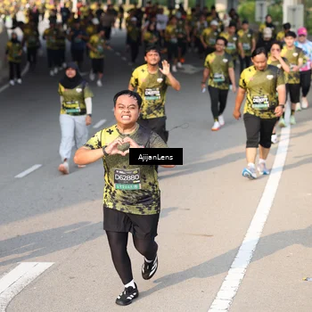 Runner Photo 6364056