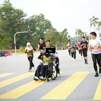 Runner Photo 6364086
