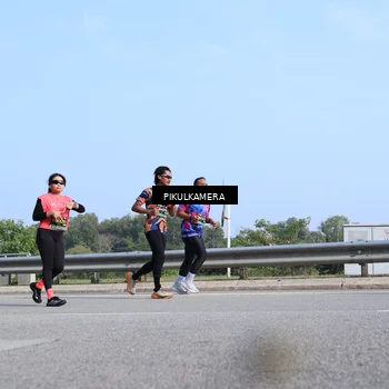 Runner Photo 6364138