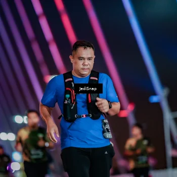 Runner Photo 6364144