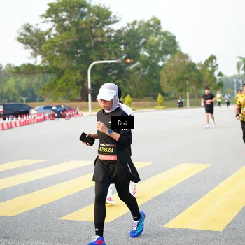 Runner Photo 6364214