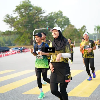Runner Photo 6364235