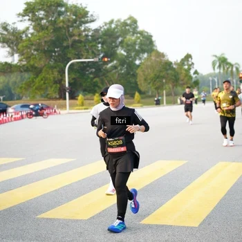 Runner Photo 6364237