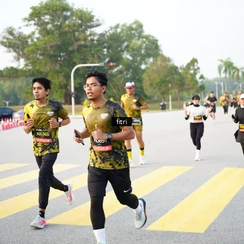 Runner Photo 6364264