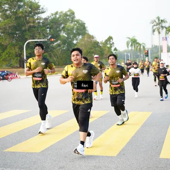 Runner Photo 6364312