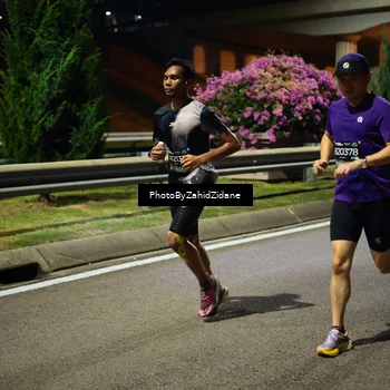 Runner Photo 6364327