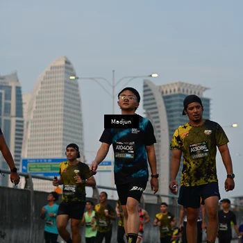 Runner Photo 6364370