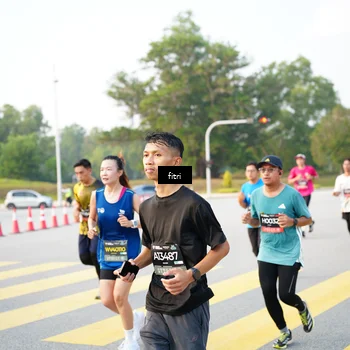 Runner Photo 6364382