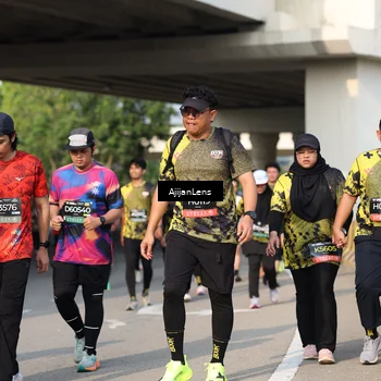 Runner Photo 6364536