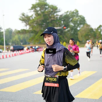 Runner Photo 6364540