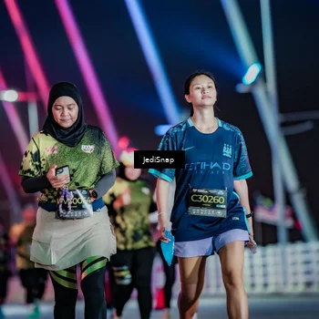 Runner Photo 6364546