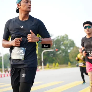 Runner Photo 6364594