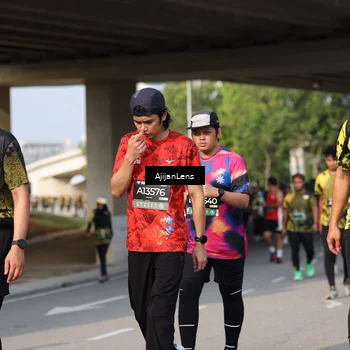 Runner Photo 6364712