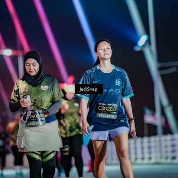 Runner Photo 6364730