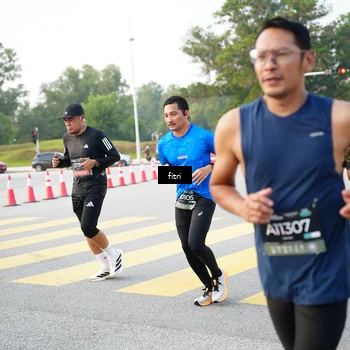 Runner Photo 6364753