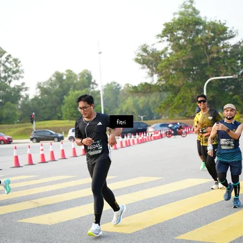 Runner Photo 6364793