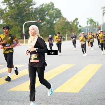 Runner Photo 6364866