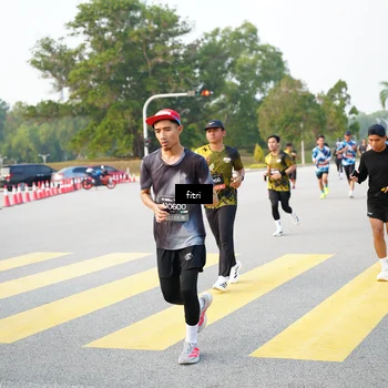 Runner Photo 6364881