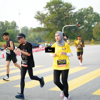 Runner Photo 6364914
