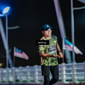 Runner Photo 6364928
