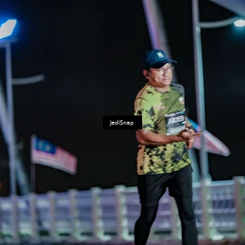 Runner Photo 6364962