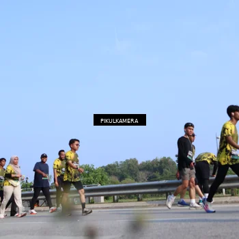 Runner Photo 6365254