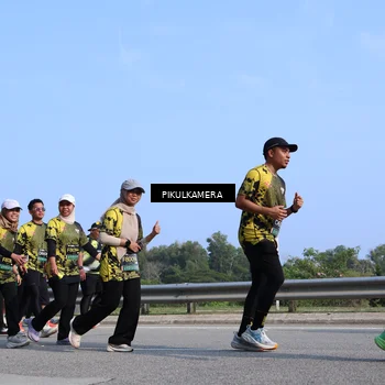 Runner Photo 6365517