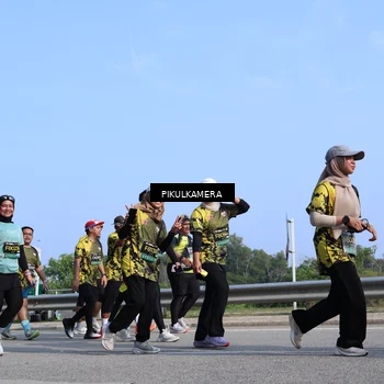 Runner Photo 6365565