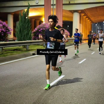 Runner Photo 6365816