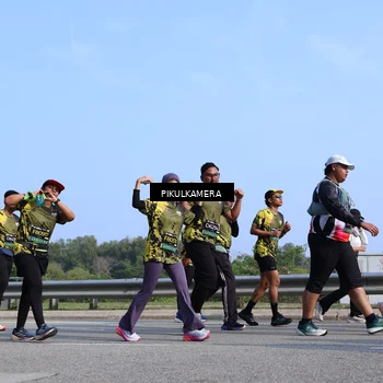 Runner Photo 6365833