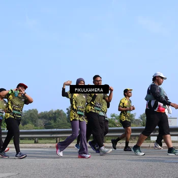 Runner Photo 6365884