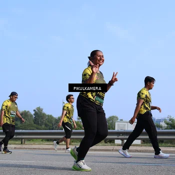 Runner Photo 6366033