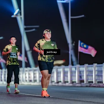 Runner Photo 6366042