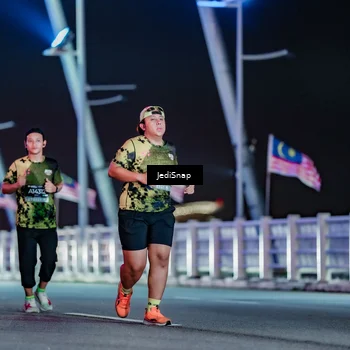 Runner Photo 6366137