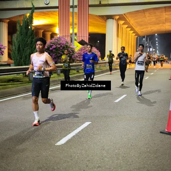 Runner Photo 6366140