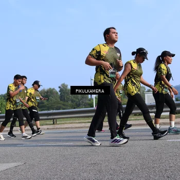 Runner Photo 6366348