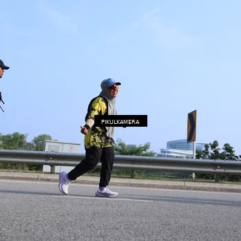 Runner Photo 6366630