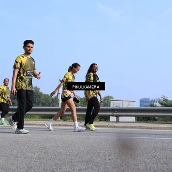 Runner Photo 6366647