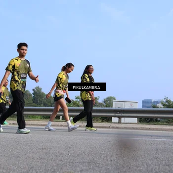 Runner Photo 6366650