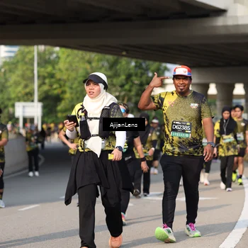 Runner Photo 6366731