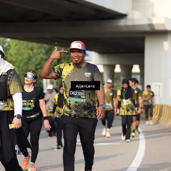 Runner Photo 6366738